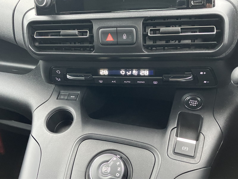 フィアット ドブロ 中古車