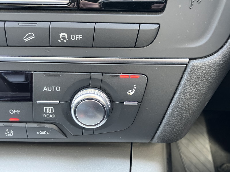 アウディ A6 中古車