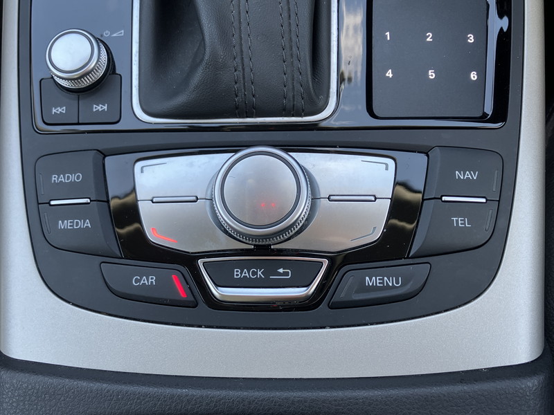 アウディ A6 中古車