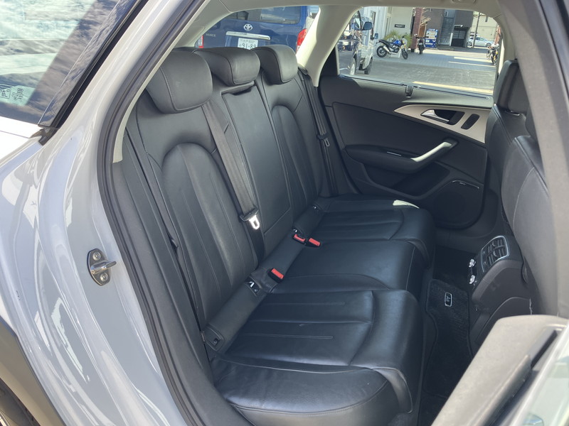 アウディ A6 中古車