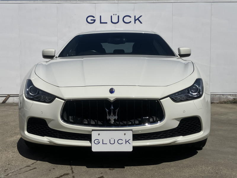 マセラティ ギブリ 中古車