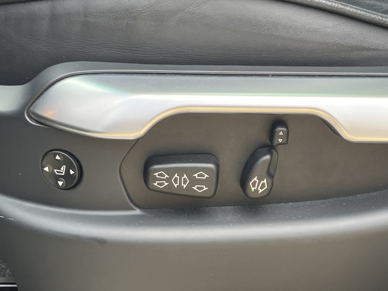 ランドローバー レンジローバーVOGUE 中古車