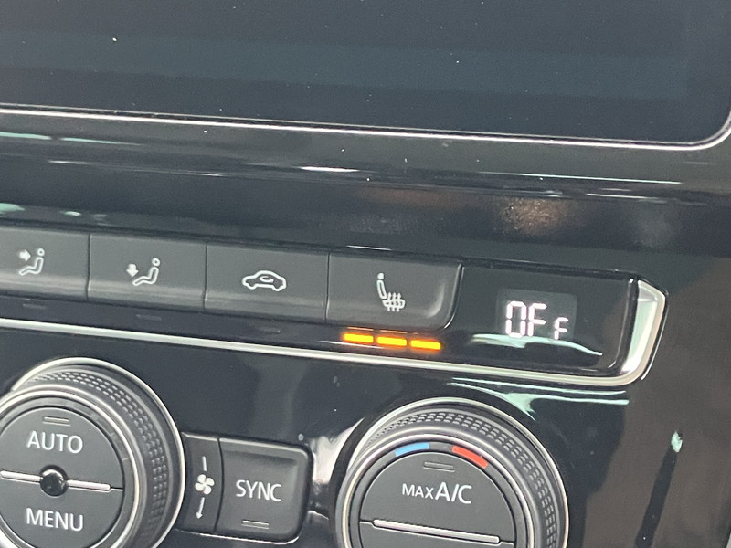 フォルクスワーゲン パサートヴァリアント 中古車