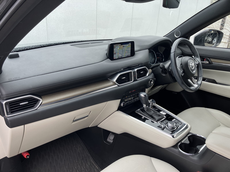 マツダ CX-8 中古車