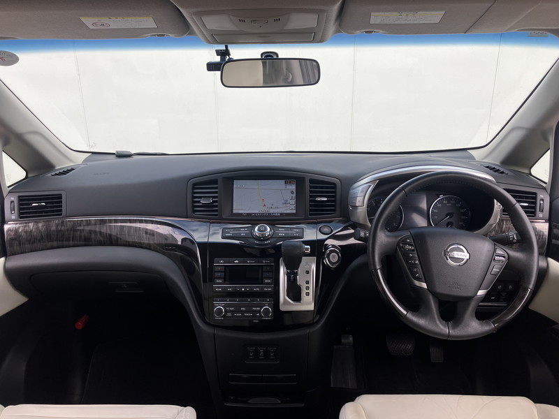 日産 エルグランド 中古車