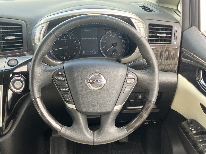 日産 エルグランド 中古車