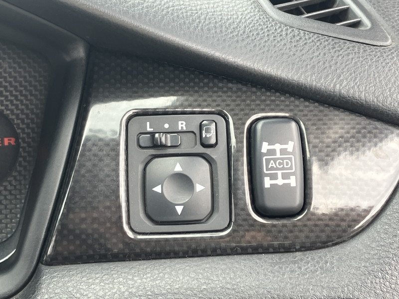 三菱 ランサーエボリューション 中古車