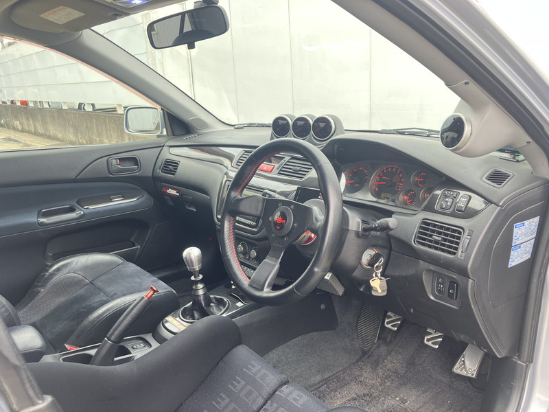 三菱 ランサーエボリューション 中古車