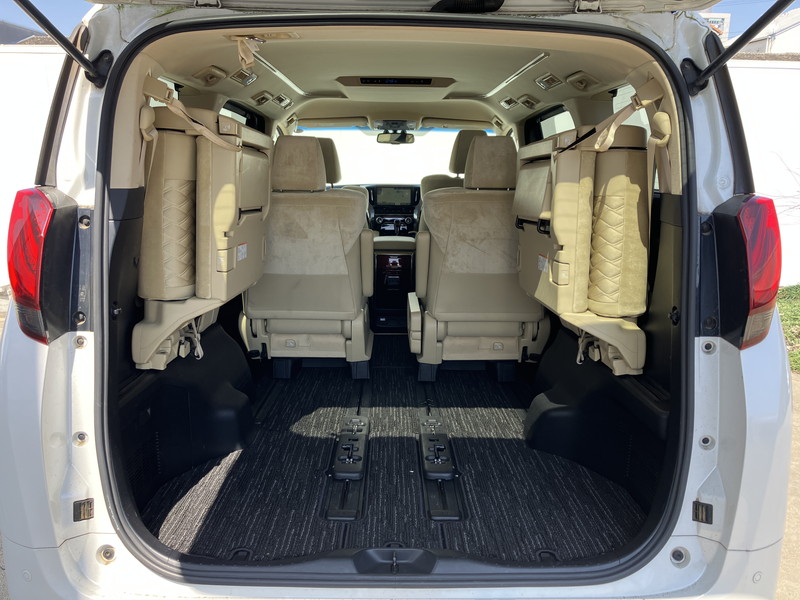 トヨタ アルファード ハイブリッド 中古車