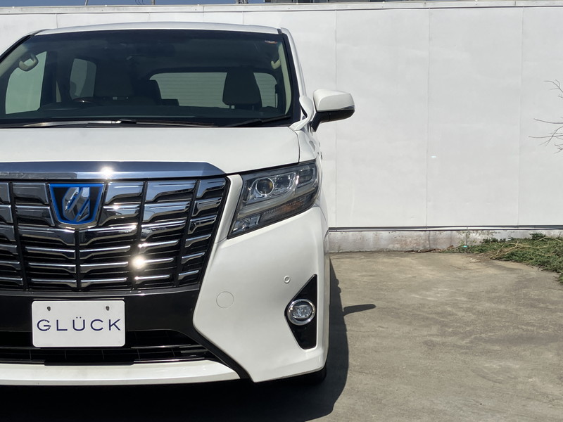 トヨタ アルファード ハイブリッド 中古車