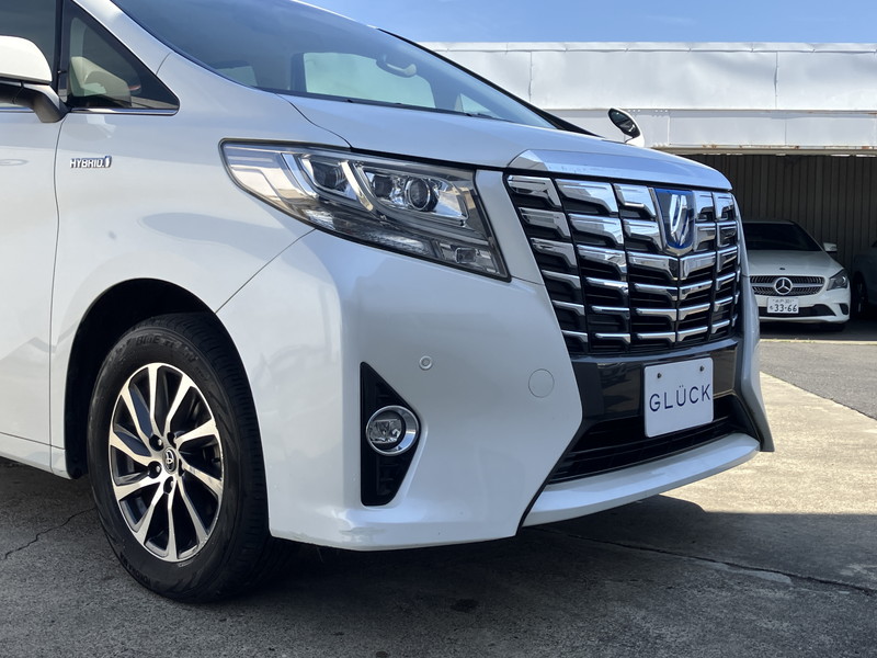 トヨタ アルファード ハイブリッド 中古車