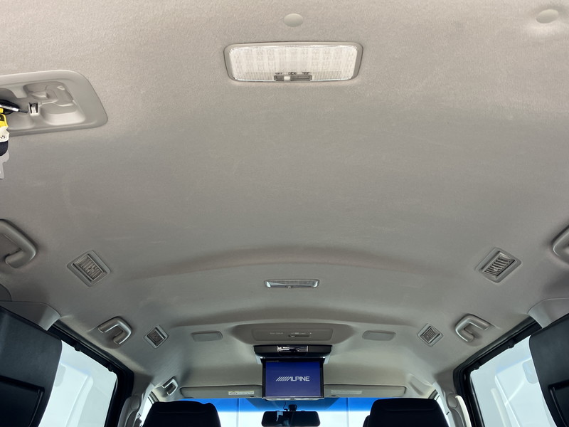 トヨタ ヴォクシー 中古車