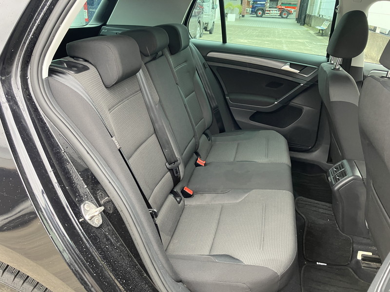 フォルクスワーゲン ゴルフ 中古車