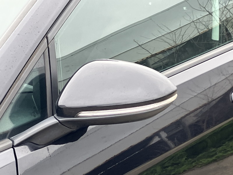 フォルクスワーゲン ゴルフ 中古車