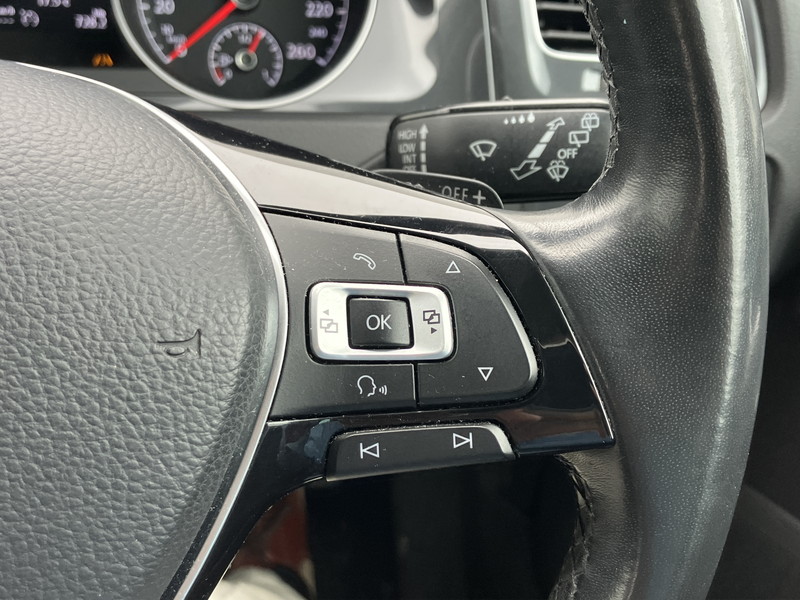 フォルクスワーゲン ゴルフ 中古車