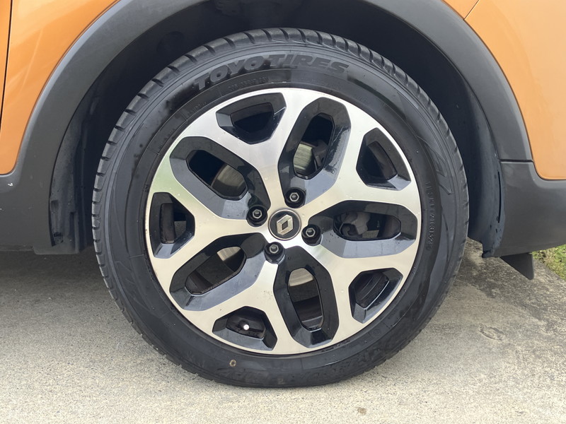 ルノー キャプチャー 中古車