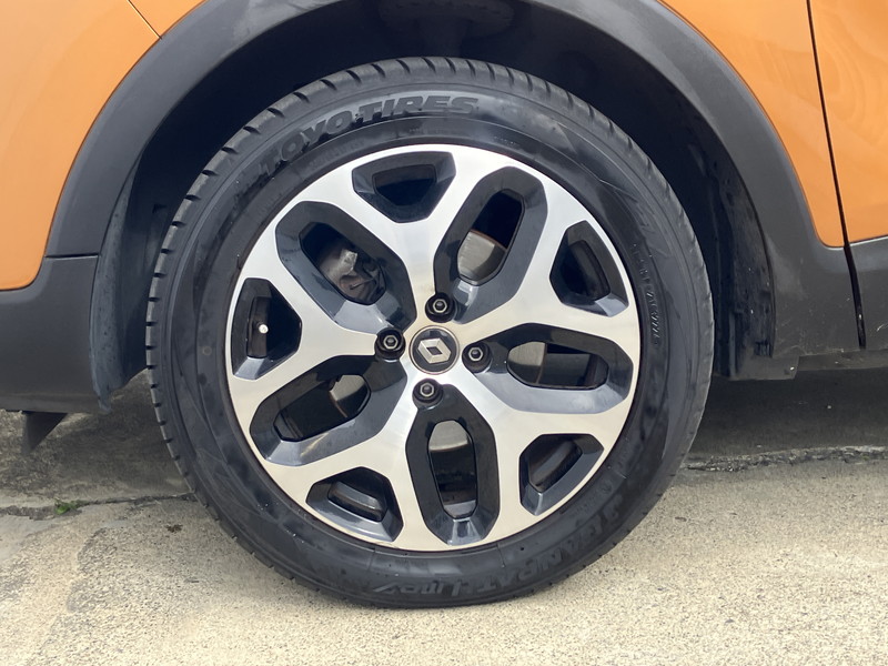 ルノー キャプチャー 中古車