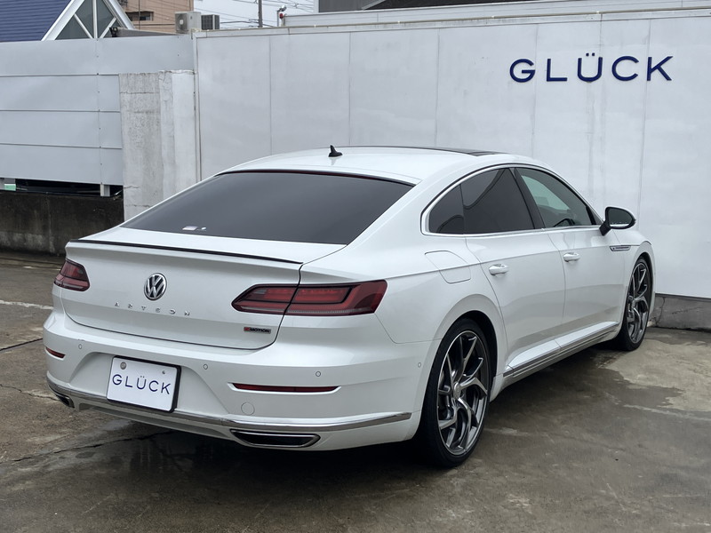 フォルクスワーゲン アルテオン 中古車
