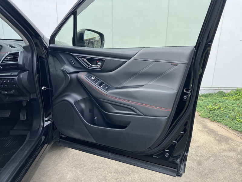 スバル フォレスター 中古車