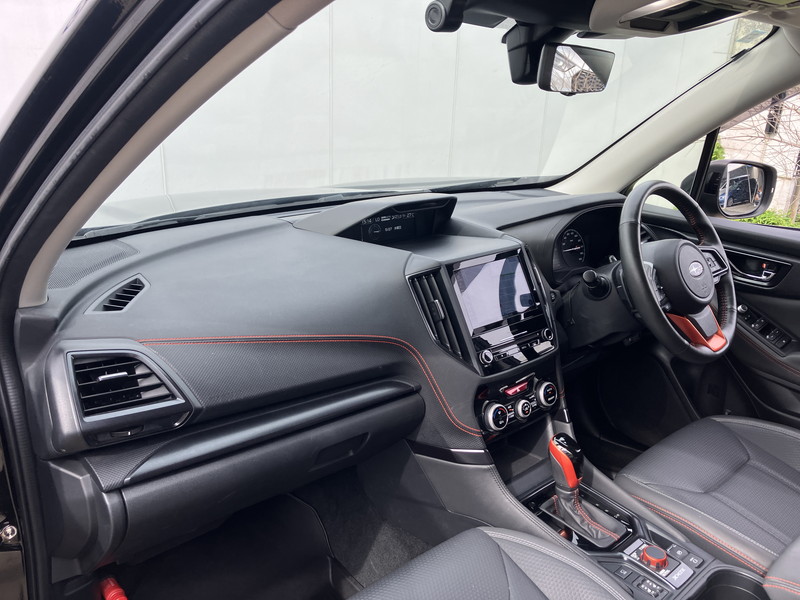 スバル フォレスター 中古車