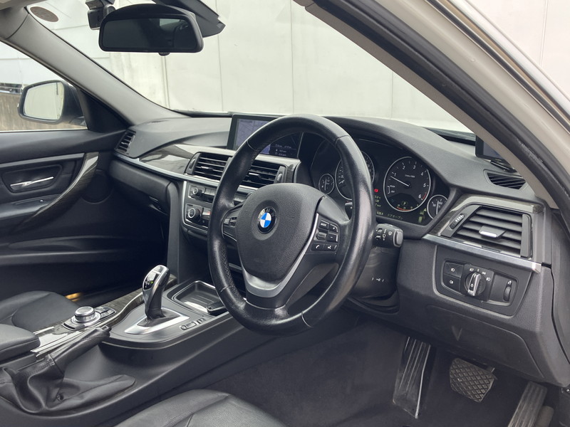 BMW 3シリーズ 中古車