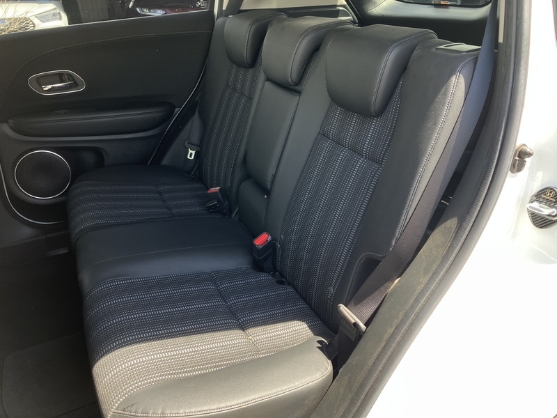 ホンダ ヴェゼル 中古車