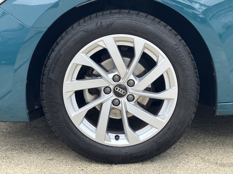 アウディ A1 中古車