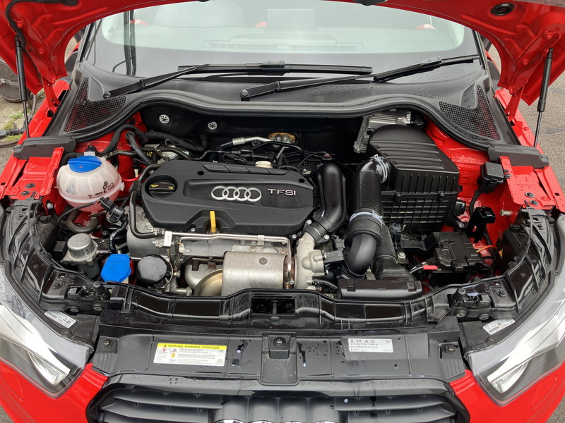 アウディ A1 中古車