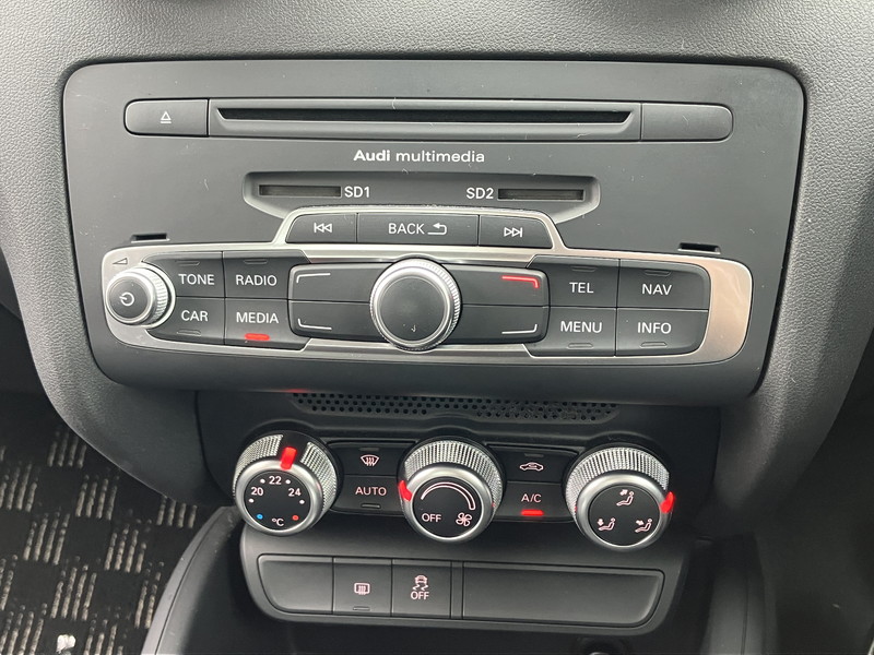 アウディ A1 中古車