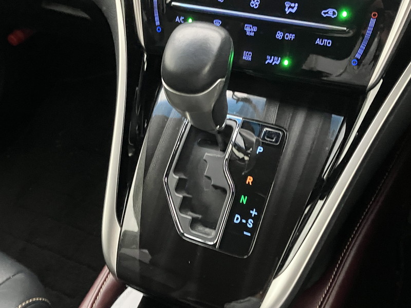 トヨタ ハリアー 中古車