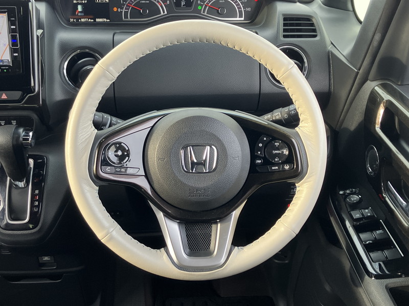 ホンダ N-BOX 中古車
