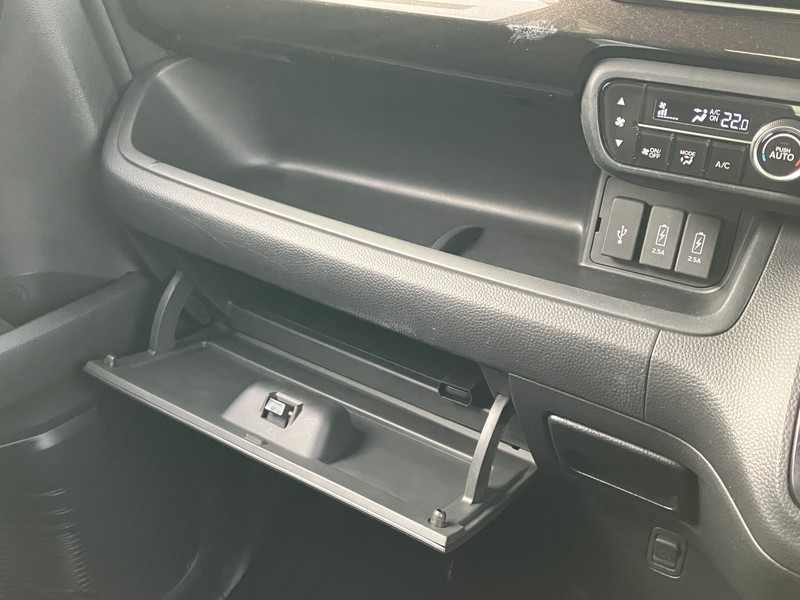 ホンダ N-BOX 中古車