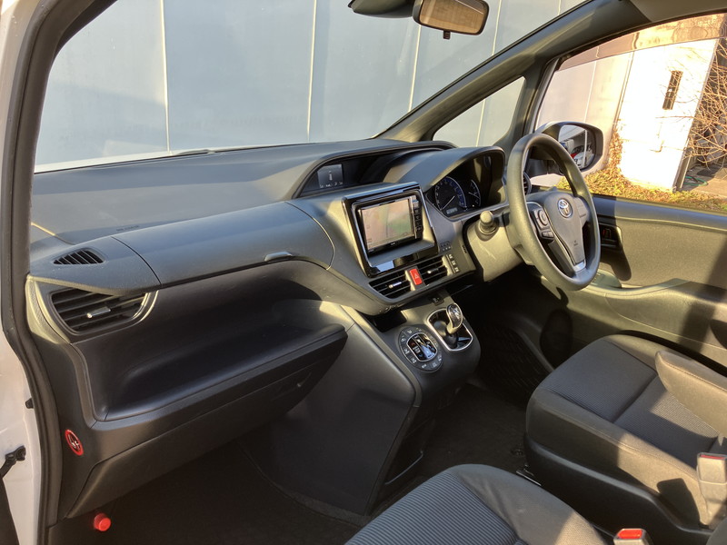 トヨタ ノア 中古車