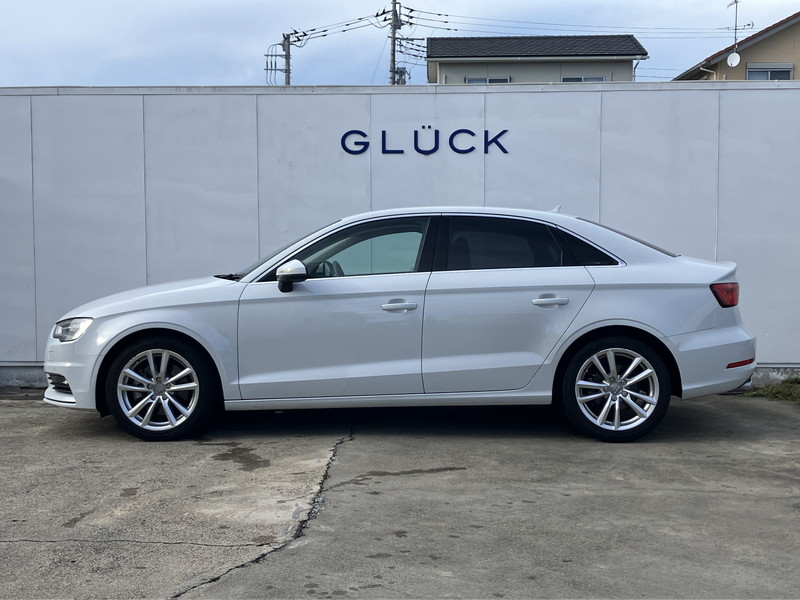 アウディ A3 中古車
