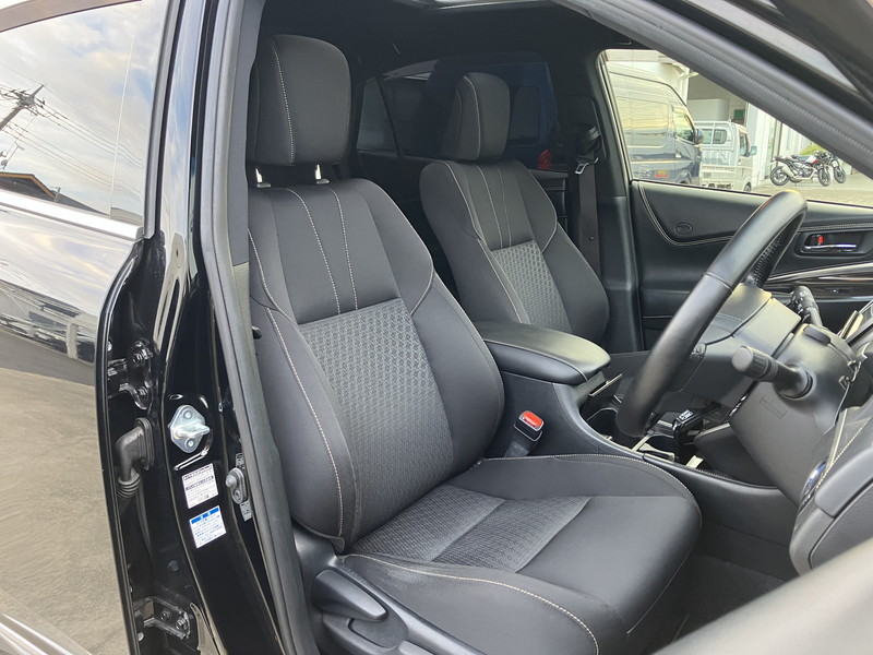 トヨタ ハリアー ハイブリッド 中古車