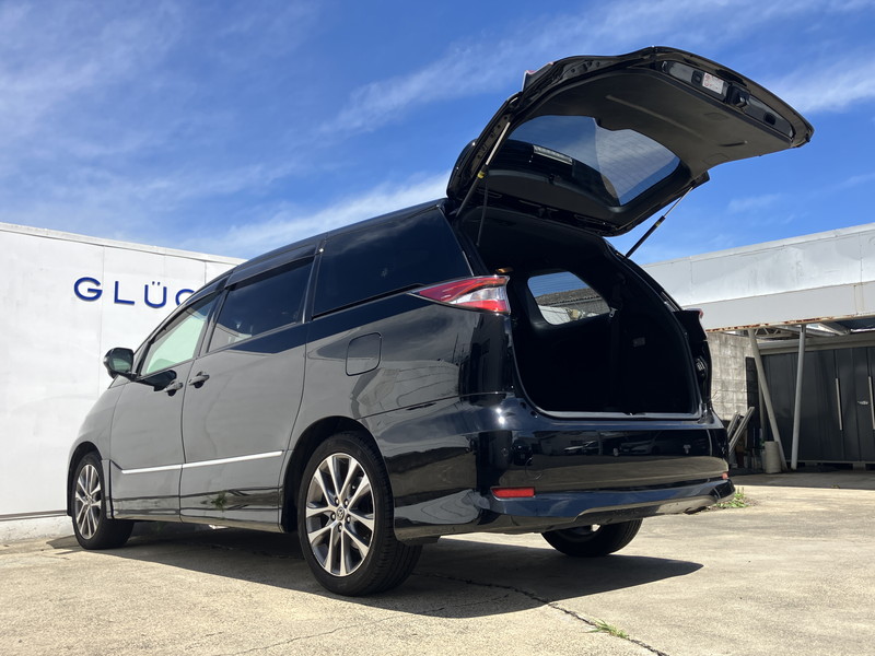 トヨタ エスティマ 中古車