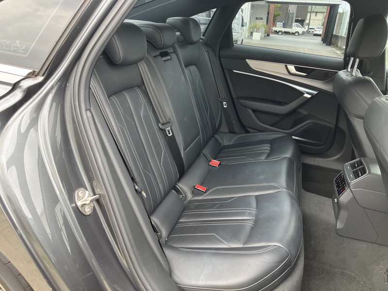 アウディ A6 中古車