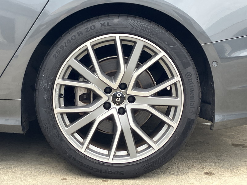 アウディ A6 中古車