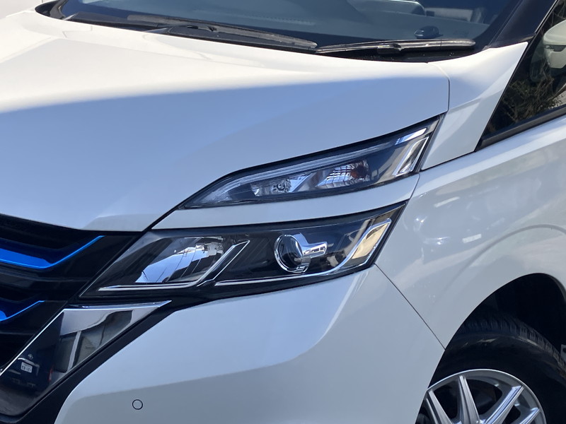 日産 セレナ 中古車
