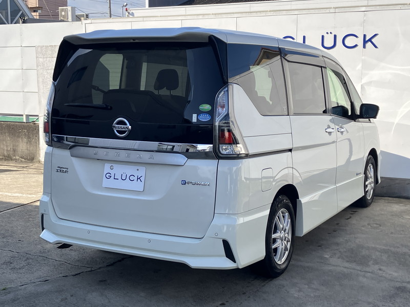 日産 セレナ 中古車