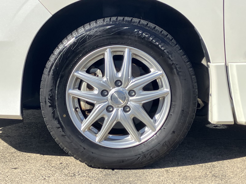 日産 セレナ 中古車