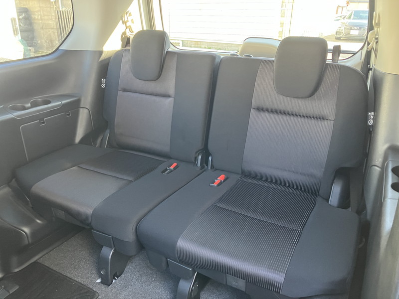 日産 セレナ 中古車