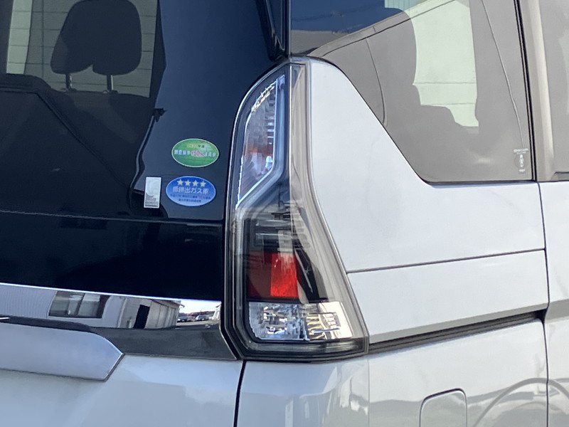 日産 セレナ 中古車