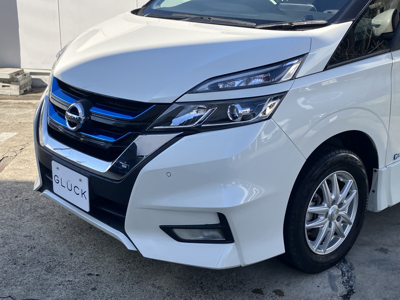 日産 セレナ 中古車