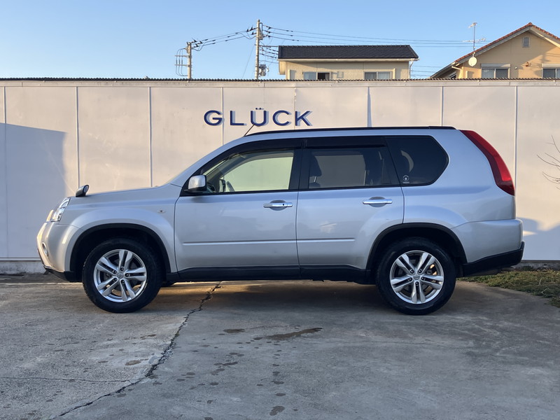 日産 エクストレイル 中古車