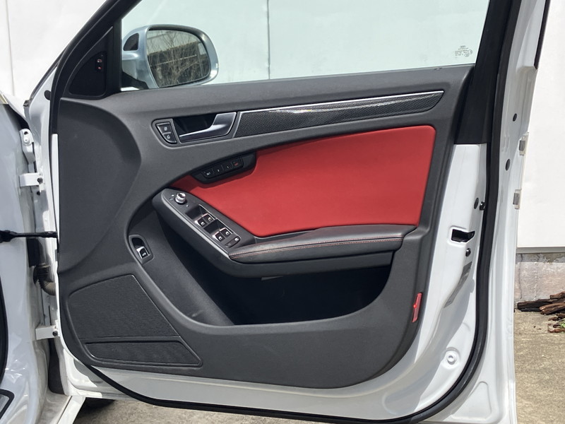アウディ S4 中古車