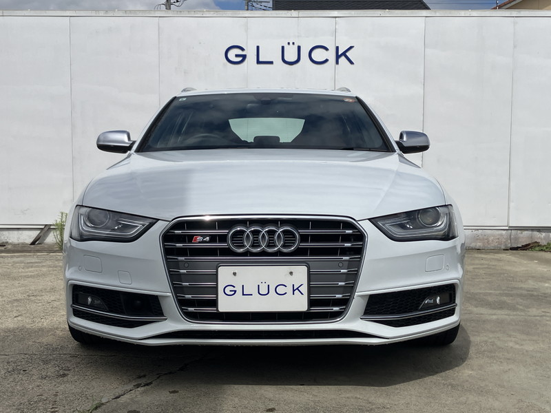 アウディ S4 中古車