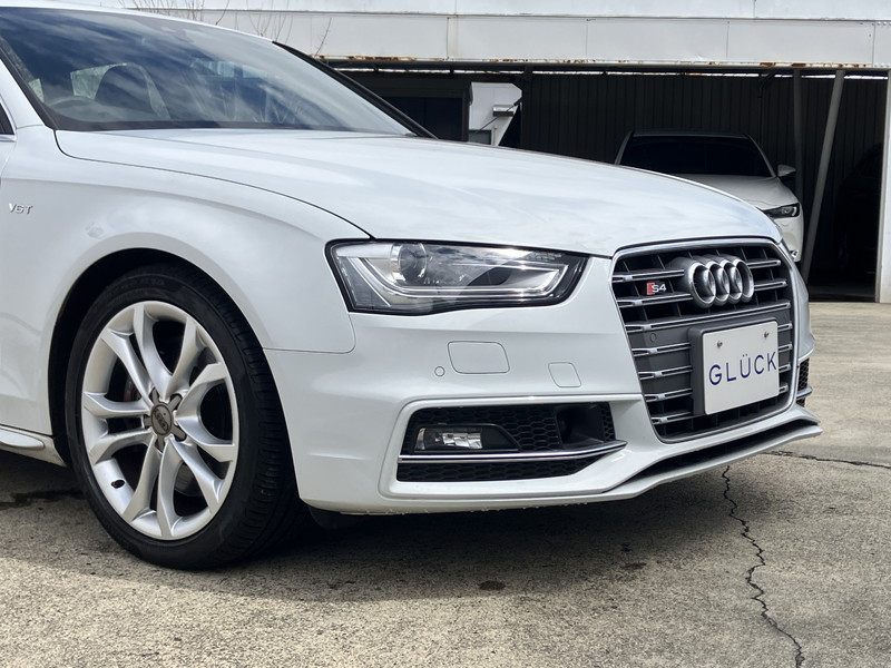 アウディ S4 中古車