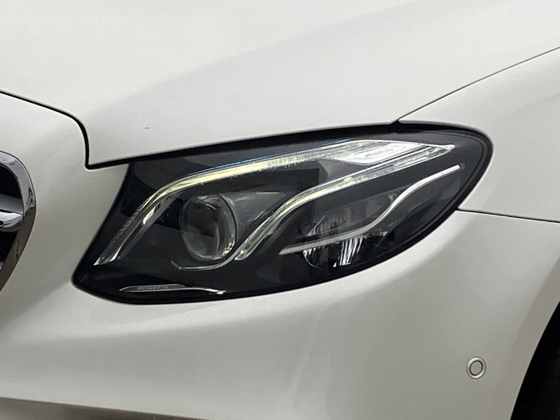 メルセデスベンツ Eクラス 中古車