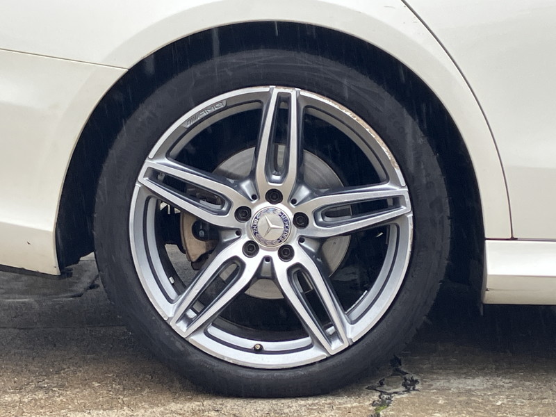 メルセデスベンツ Eクラス 中古車